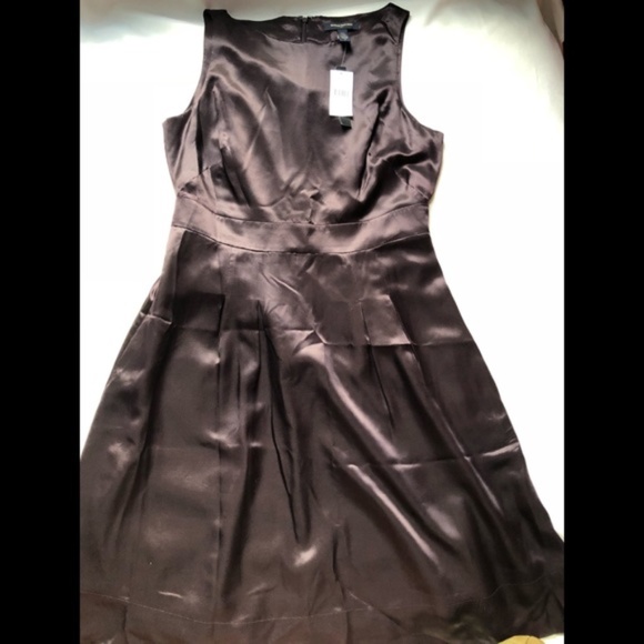 ❤️NWT Banana Republic 100% Silk Dress Maroon Sz 6 - Picture 3 of 9